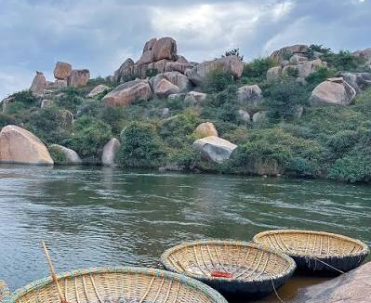 Coracle ride / Cliff Jump